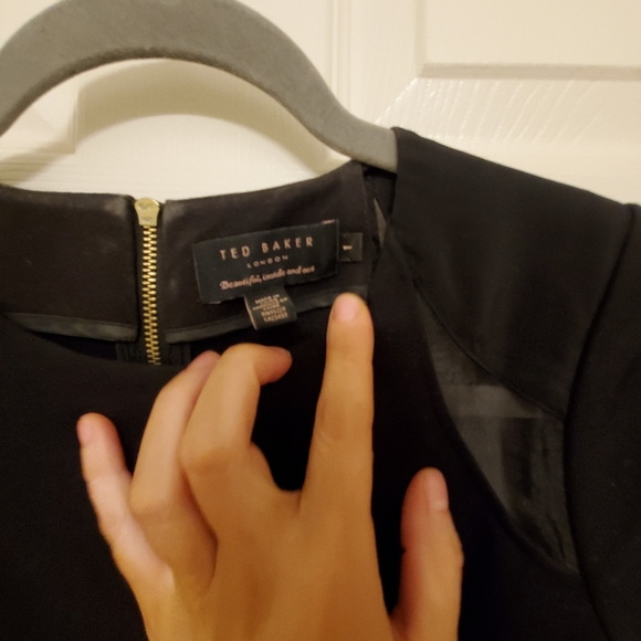 Dress - Picture 4 of 4